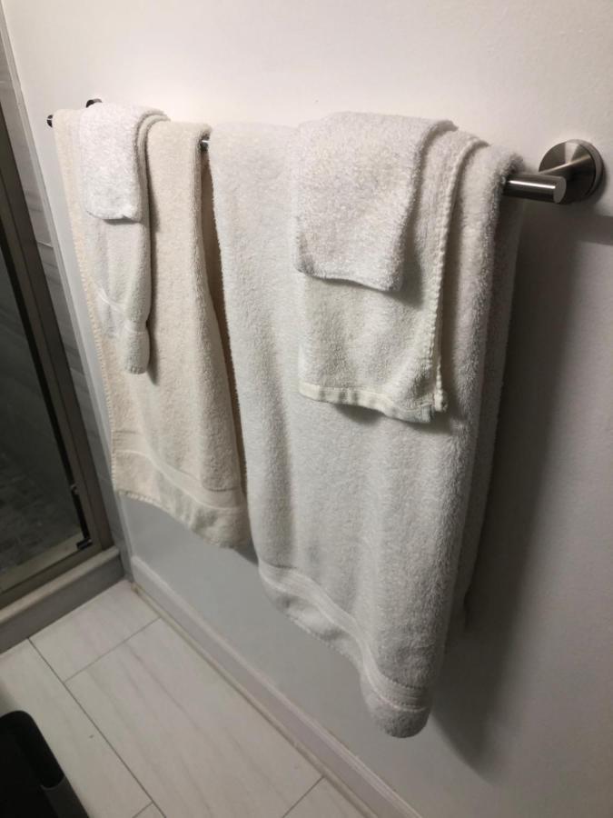 Private Room With Private Full Bathroom Chicago Ngoại thất bức ảnh