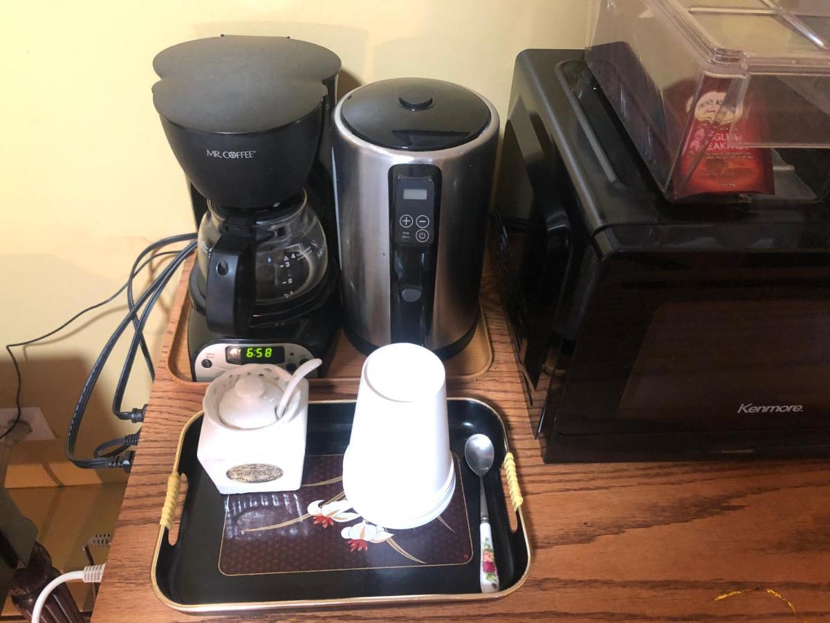 Private Room With Private Full Bathroom Chicago Ngoại thất bức ảnh